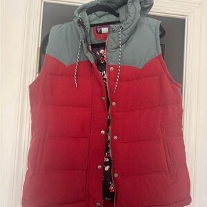 Patagonia blue and terracotta hooded vest